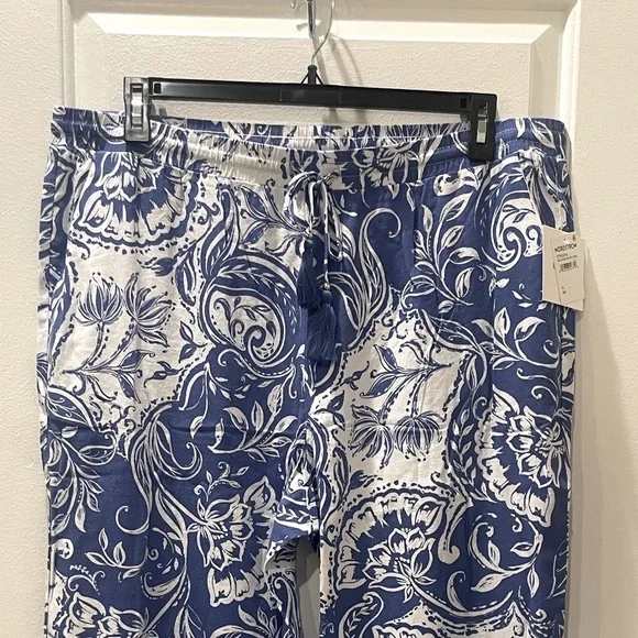 NEW…ELLEN TRACY Wide Leg Pants - Picture 4 of 5